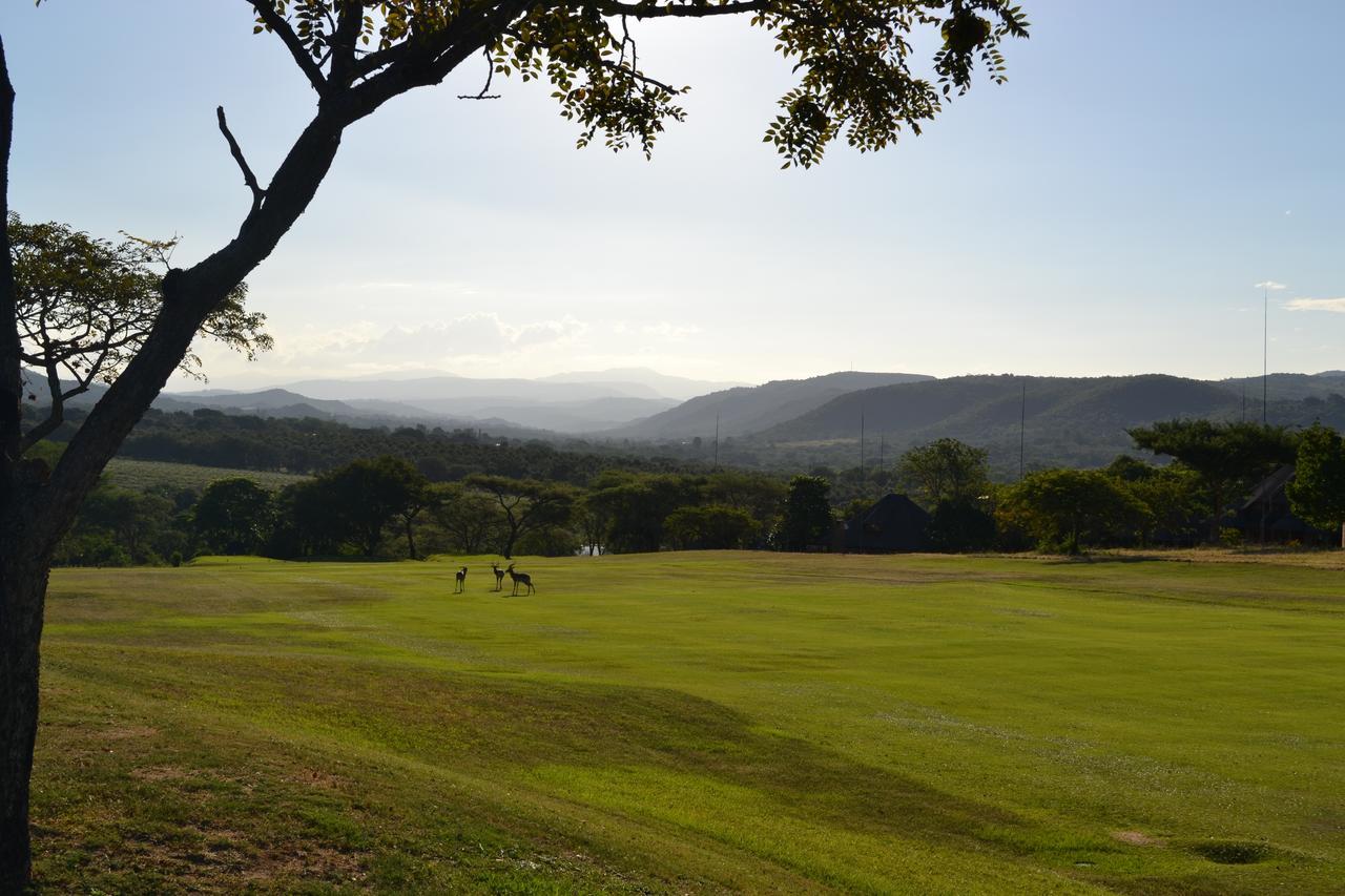 Kruger Park Lodge - Golf Safari Sa Hazyview Bagian luar foto